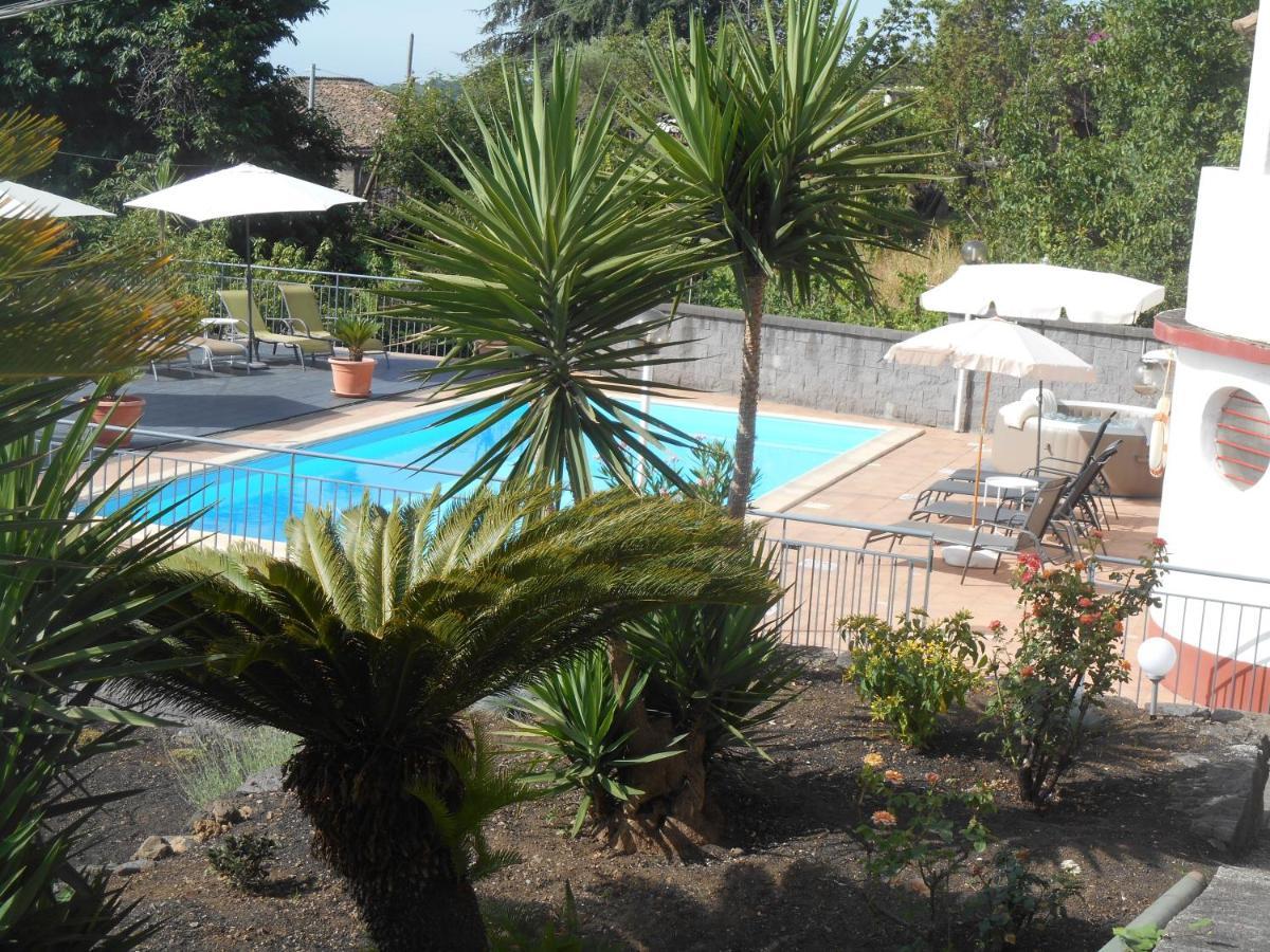 Al Villino Sunshine In Villa Con Piscina Ed Idromassaggio SantʼAlfio Eksteriør bilde