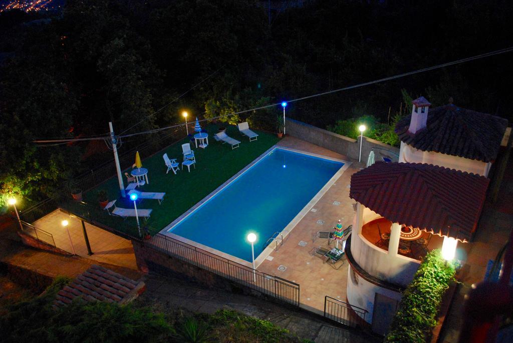 Al Villino Sunshine In Villa Con Piscina Ed Idromassaggio SantʼAlfio Eksteriør bilde