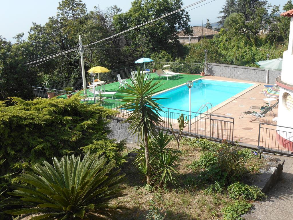 Al Villino Sunshine In Villa Con Piscina Ed Idromassaggio SantʼAlfio Eksteriør bilde